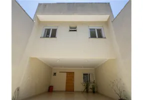 Foto 1 de Casa com 4 Quartos à venda, 300m² em Sítio da Figueira, São Paulo