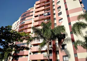 Foto 1 de Apartamento com 3 Quartos à venda, 102m² em Kobrasol, São José