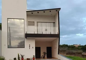 Foto 1 de Casa de Condomínio com 2 Quartos à venda, 135m² em Loteamento Park Gran Reserve, Indaiatuba