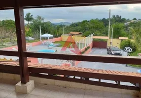 Foto 1 de Fazenda/Sítio com 3 Quartos à venda, 160m² em Chácaras Guanabara, Guararema
