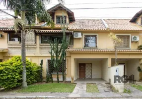 Foto 1 de Casa de Condomínio com 3 Quartos para alugar, 141m² em Espiríto Santo, Porto Alegre