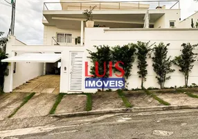 Foto 1 de Casa com 3 Quartos à venda, 287m² em Piratininga, Niterói