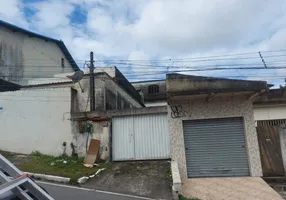 Foto 1 de Casa com 2 Quartos para alugar, 161m² em Centro, Itaguaí