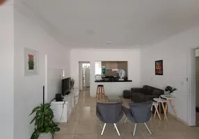 Foto 1 de Apartamento com 3 Quartos para alugar, 158m² em Varjota, Fortaleza