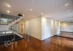 Foto 1 de Casa de Condomínio com 4 Quartos à venda, 260m² em Vila Andrade, São Paulo