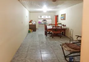 Foto 1 de Casa com 2 Quartos à venda, 79m² em Humaitá, Porto Alegre