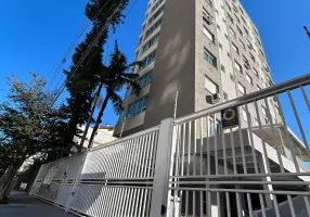 Foto 1 de Apartamento com 2 Quartos à venda, 73m² em Passo da Areia, Porto Alegre