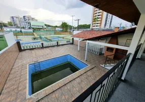 Foto 1 de Casa com 3 Quartos para venda ou aluguel, 342m² em Compensa, Manaus