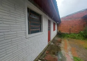 Foto 1 de Casa com 2 Quartos para alugar, 68m² em Guarani, Novo Hamburgo