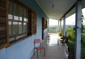 Foto 1 de Fazenda/Sítio com 3 Quartos à venda, 225m² em Estancia Grande, Viamão
