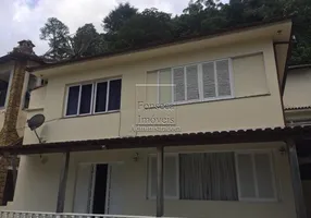 Foto 1 de Casa com 7 Quartos à venda, 500m² em Bingen, Petrópolis