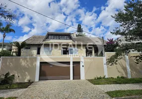 Foto 1 de Casa com 3 Quartos para alugar, 160m² em Ahú, Curitiba