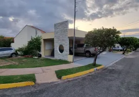 Foto 1 de Casa de Condomínio com 2 Quartos para alugar, 98m² em Parque Residencial das Nações Indígenas, Cuiabá