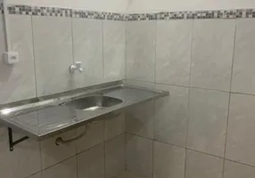 Foto 1 de Casa com 2 Quartos para alugar, 50m² em Jardim Vitoria Regia Zona Norte, São Paulo