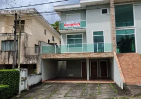 Foto 1 de Casa de Condomínio com 4 Quartos para venda ou aluguel, 240m² em Sao Paulo II, Cotia