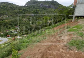 Foto 1 de Lote/Terreno à venda, 378m² em Amparo, Nova Friburgo