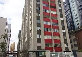 Foto 1 de Apartamento com 2 Quartos para alugar, 53m² em Portão, Curitiba