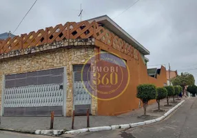 Foto 1 de Sobrado com 3 Quartos à venda, 180m² em Itaquera, São Paulo