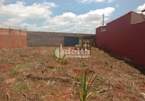 Foto 1 de Lote/Terreno à venda, 276m² em Novo Mundo, Uberlândia