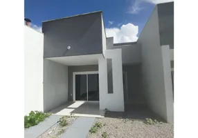Foto 1 de Casa com 3 Quartos à venda, 90m² em Senador Carlos Jereissati, Pacatuba