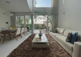 Foto 1 de Casa de Condomínio com 5 Quartos à venda, 460m² em Tucuruvi, São Paulo
