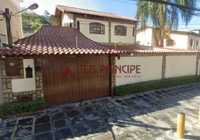 Foto 1 de Casa com 4 Quartos para alugar, 374m² em Pechincha, Rio de Janeiro