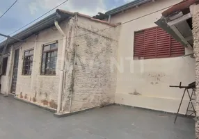 Foto 1 de Casa com 2 Quartos à venda, 143m² em Vila Georgina, Campinas