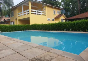 Foto 1 de Casa de Condomínio com 4 Quartos para alugar, 250m² em Vargem Grande, Rio de Janeiro