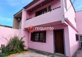 Foto 1 de Casa com 3 Quartos à venda, 140m² em Centro, Pelotas