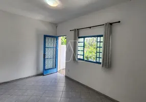 Foto 1 de Casa com 2 Quartos para alugar, 70m² em Sousas, Campinas