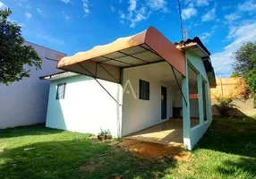 Foto 1 de Casa com 2 Quartos à venda, 65m² em Vila Indústrial, Toledo