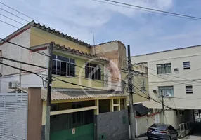 Foto 1 de Casa com 3 Quartos à venda, 120m² em Tauá, Rio de Janeiro
