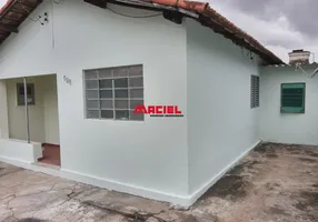 Foto 1 de Casa com 2 Quartos à venda, 117m² em Monte Castelo, São José dos Campos