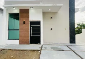 Foto 1 de Casa com 3 Quartos à venda, 122m² em Novo Aleixo, Manaus