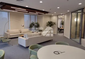 Foto 1 de Sala Comercial para alugar, 200m² em Cidade Jardim, São Paulo