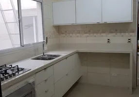 Foto 1 de Casa com 3 Quartos à venda, 170m² em Bom Retiro, São Paulo