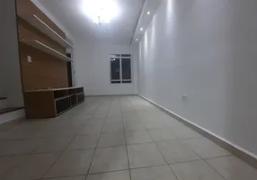 Foto 1 de Casa de Condomínio com 3 Quartos para venda ou aluguel, 144m² em Jardim Das Palmas, São Paulo