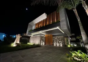 Foto 1 de Casa de Condomínio com 5 Quartos à venda, 383m² em Parque Maristela, Xangri-lá