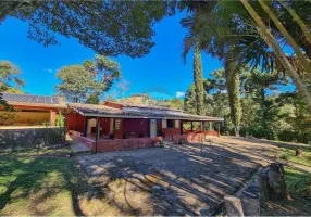 Foto 1 de Fazenda/Sítio com 4 Quartos à venda, 400m² em , Pedra Bela