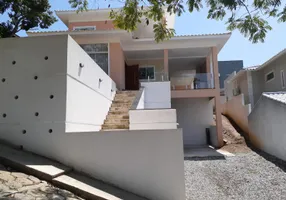 Foto 1 de Casa de Condomínio com 3 Quartos à venda, 105m² em Peró, Cabo Frio