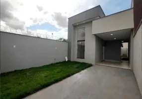 Foto 1 de Casa com 2 Quartos à venda, 93m² em Retiro do Bosque, Aparecida de Goiânia