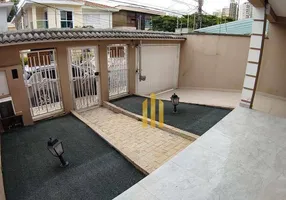 Foto 1 de Sobrado com 4 Quartos para venda ou aluguel, 300m² em Jardim São Paulo, São Paulo