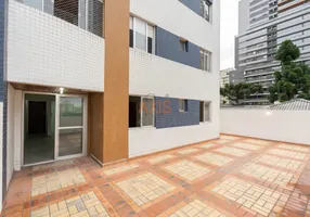 Foto 1 de Apartamento com 2 Quartos à venda, 128m² em Água Verde, Curitiba