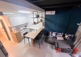 Foto 1 de Apartamento com 1 Quarto à venda, 40m² em Carvoeira, Florianópolis