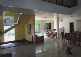 Foto 1 de Casa de Condomínio com 6 Quartos à venda, 800m² em Curió-utinga, Belém