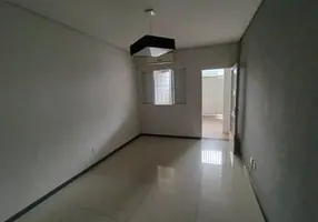 Foto 1 de Casa com 2 Quartos para venda ou aluguel, 95m² em Alto do Coqueirinho, Salvador