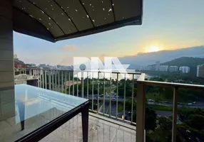 Foto 1 de Apartamento com 5 Quartos à venda, 160m² em Lagoa, Rio de Janeiro