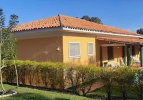 Foto 1 de Fazenda/Sítio com 3 Quartos à venda, 150m² em Zona Rural, Sarapuí