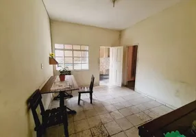 Foto 1 de Casa com 3 Quartos à venda, 140m² em Minascaixa, Belo Horizonte