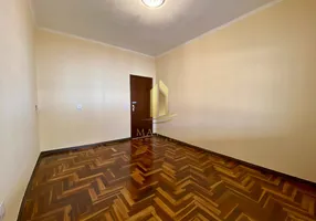 Foto 1 de Casa com 2 Quartos à venda, 156m² em Vila Rezende, Franca